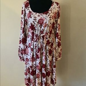 Torrid Floral mid length dress Size 00